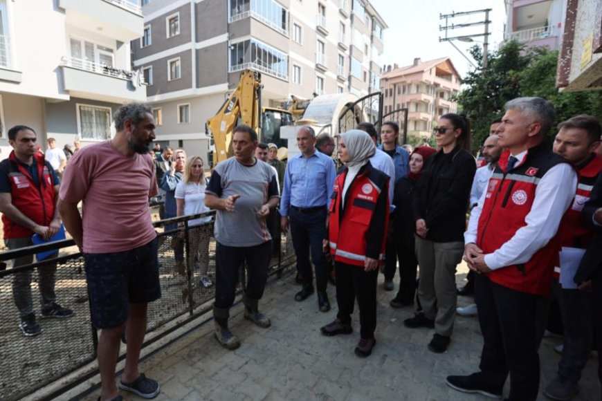 Aile ve Sosyal Hizmetler Bakanı Göktaş, selden etkilenen Zonguldak'ta konuştu