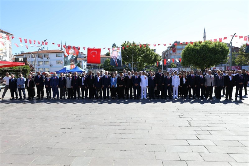 Bartın’da 19 Mayıs Coşkusu Cumhuriyet Meydanı’nda kutlandı