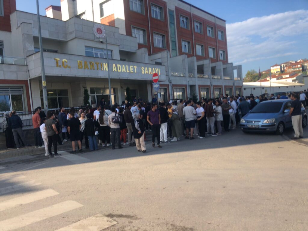 Bartın’da Zabıt Kâtipliği Alımına Yoğun İlgi: 5 Kadro İçin 500’den Fazla Başvuru